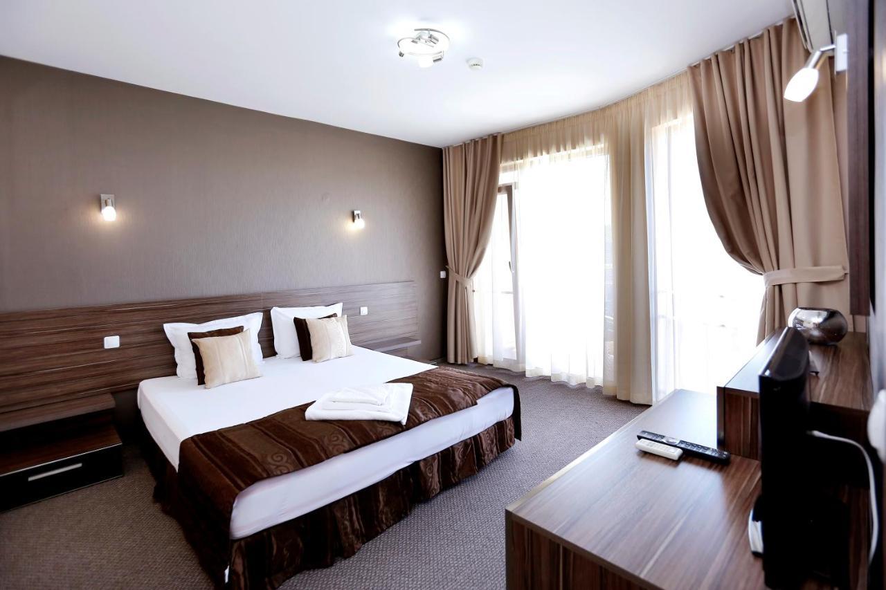 Coral Hotel เปาโมเรีย ภายนอก รูปภาพ